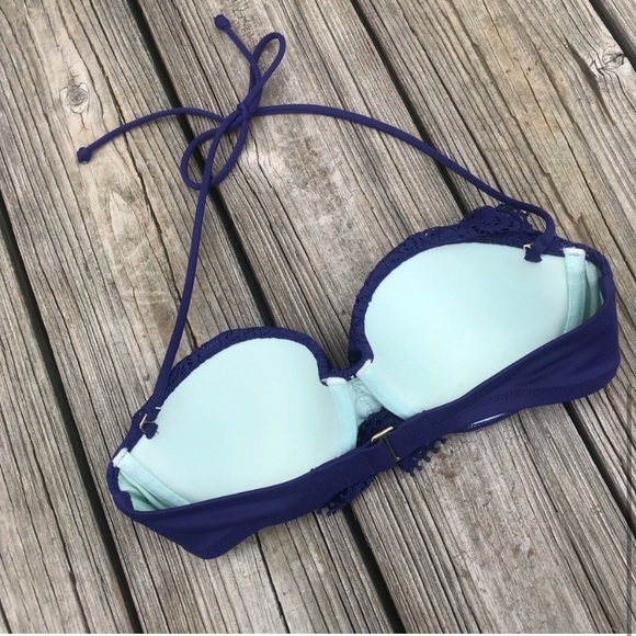 Victoria's Secret Purple Perforated Flounce Bikini Top 32C - Picture 5 of 8